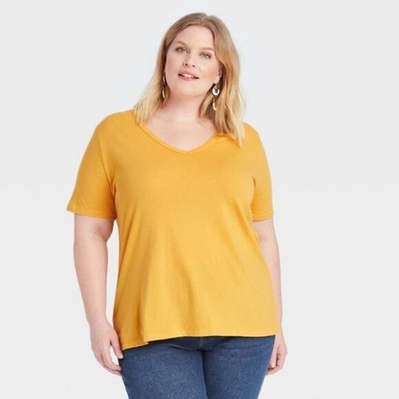 A.n.a. mustard‎ Yellow plus scoop neck tee - Picture 1 of 9